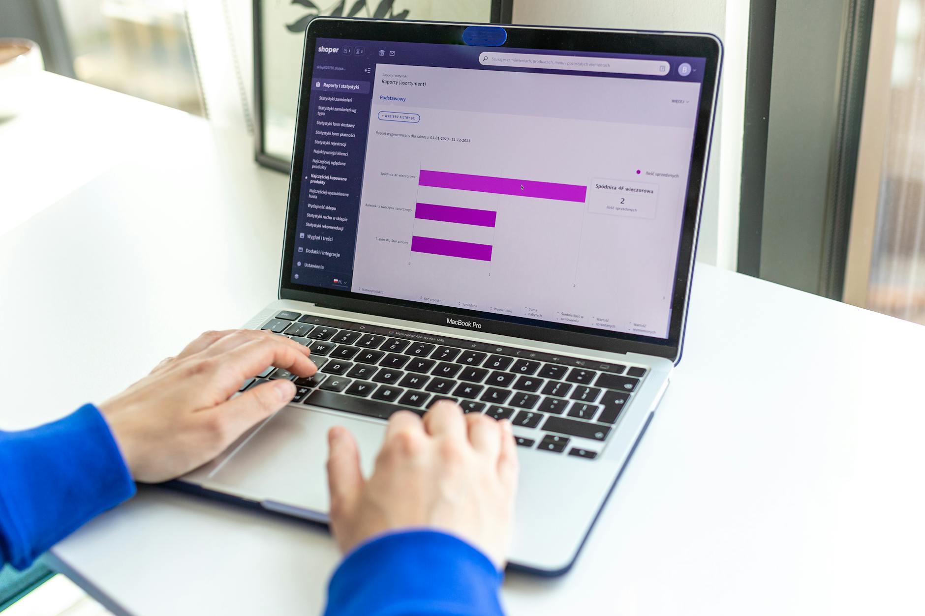 Shopify vs WooCommerce เปรียบเทียบ 2026 — สเปคและคุณสมบัติที่ต้องดูก่อนซื้อ Shopify vs WooCommerce | Forex คู่มือ iCafeForex