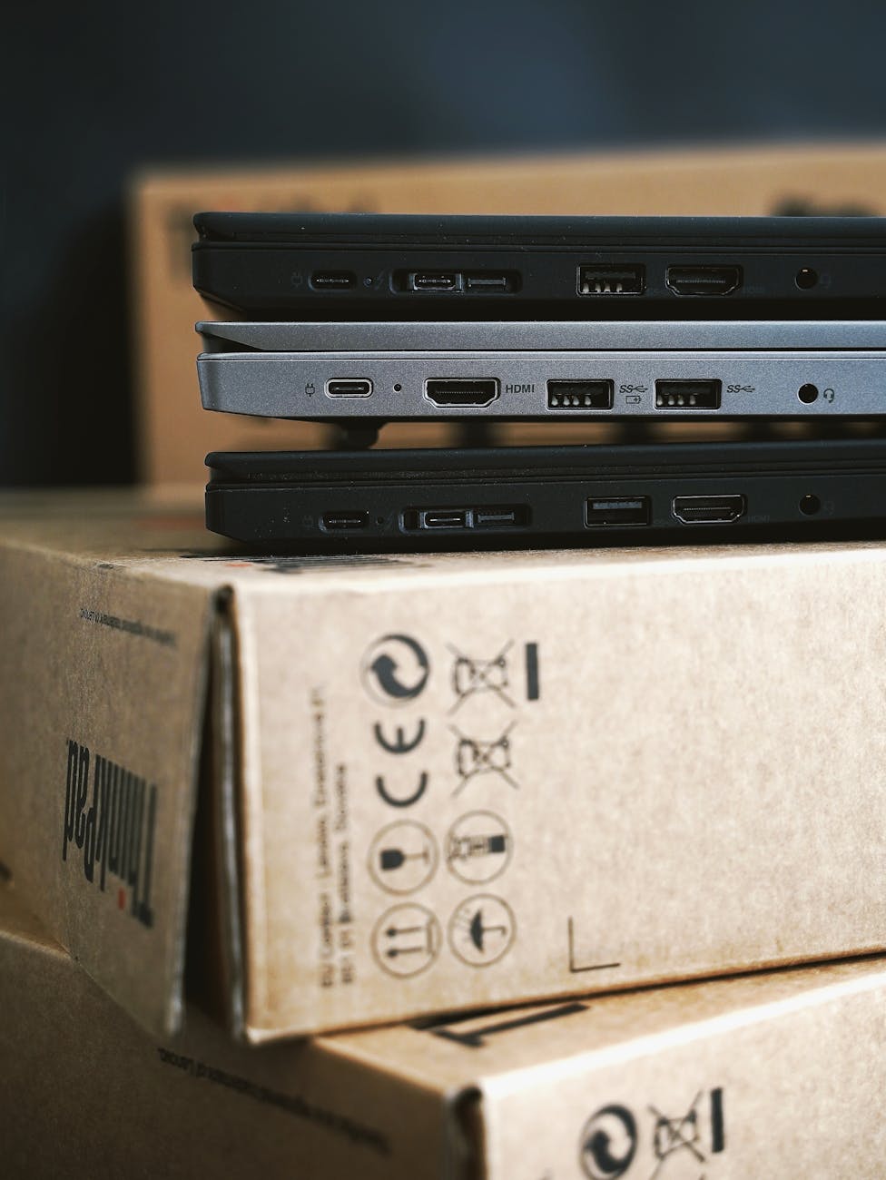 KVM Switch 4 Port USB ตัวไหนคุ้มที่สุด — สเปคและคุณสมบัติที่ต้องพิจารณา | Forex คู่มือ iCafeForex