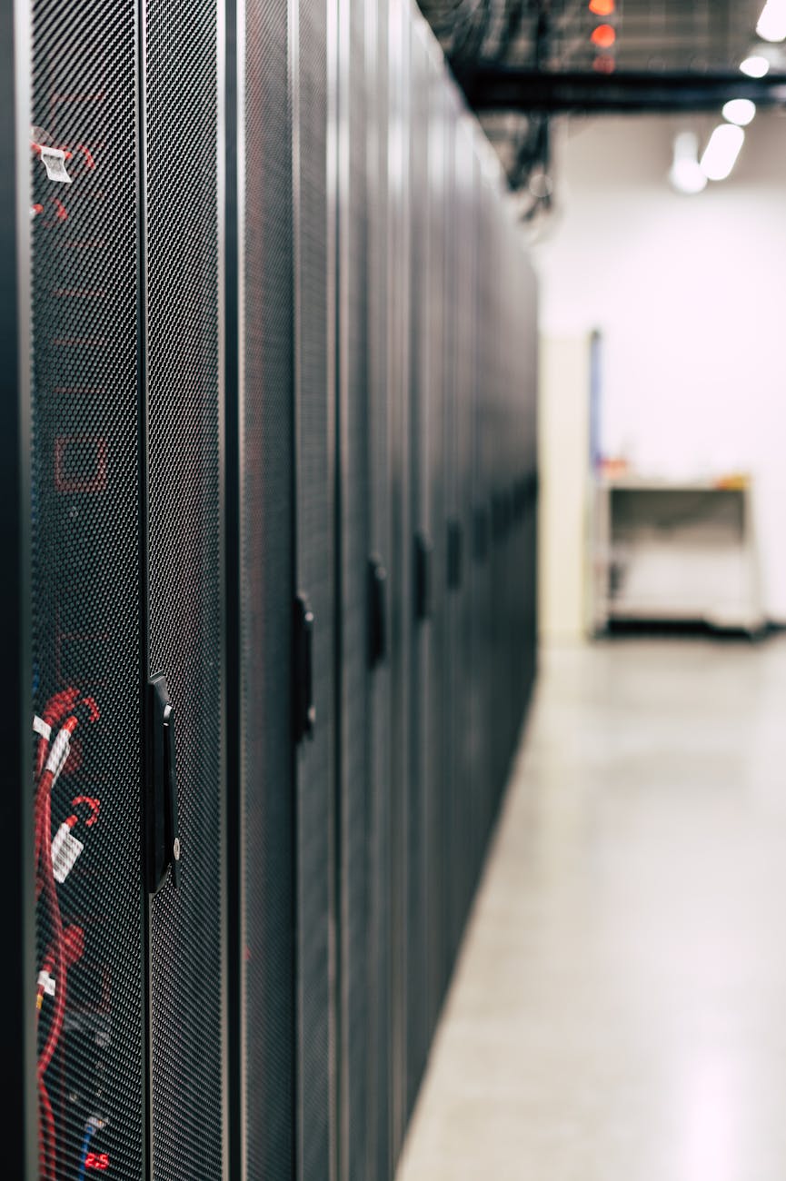 PDU ตู้ Rack ป้องกันไฟกระชากด้วย Surge Protection — สเปคและคุณสมบัติที่ต้องดูก่อนซื้อ PDU ตู้ Rack ป้องกันไฟกระช | Forex คู่มือ iCafeForex