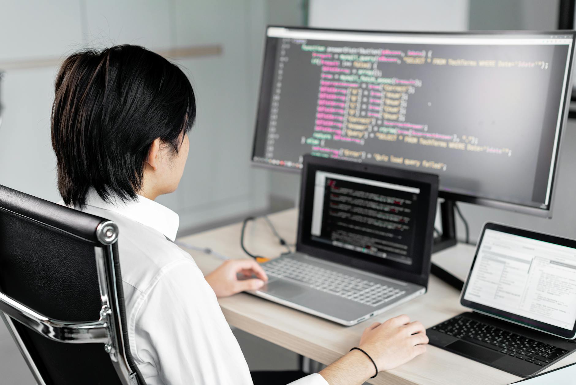 IT Outsourcing: จ้างบริษัทนอกดูแล IT ข้อดีข้อเสียที่ต้องรู้ — ข้อดีของการจ้าง IT Outsourcing: ชีวิตดีขึ้นเยอะ | Forex คู่มือ iCafeForex