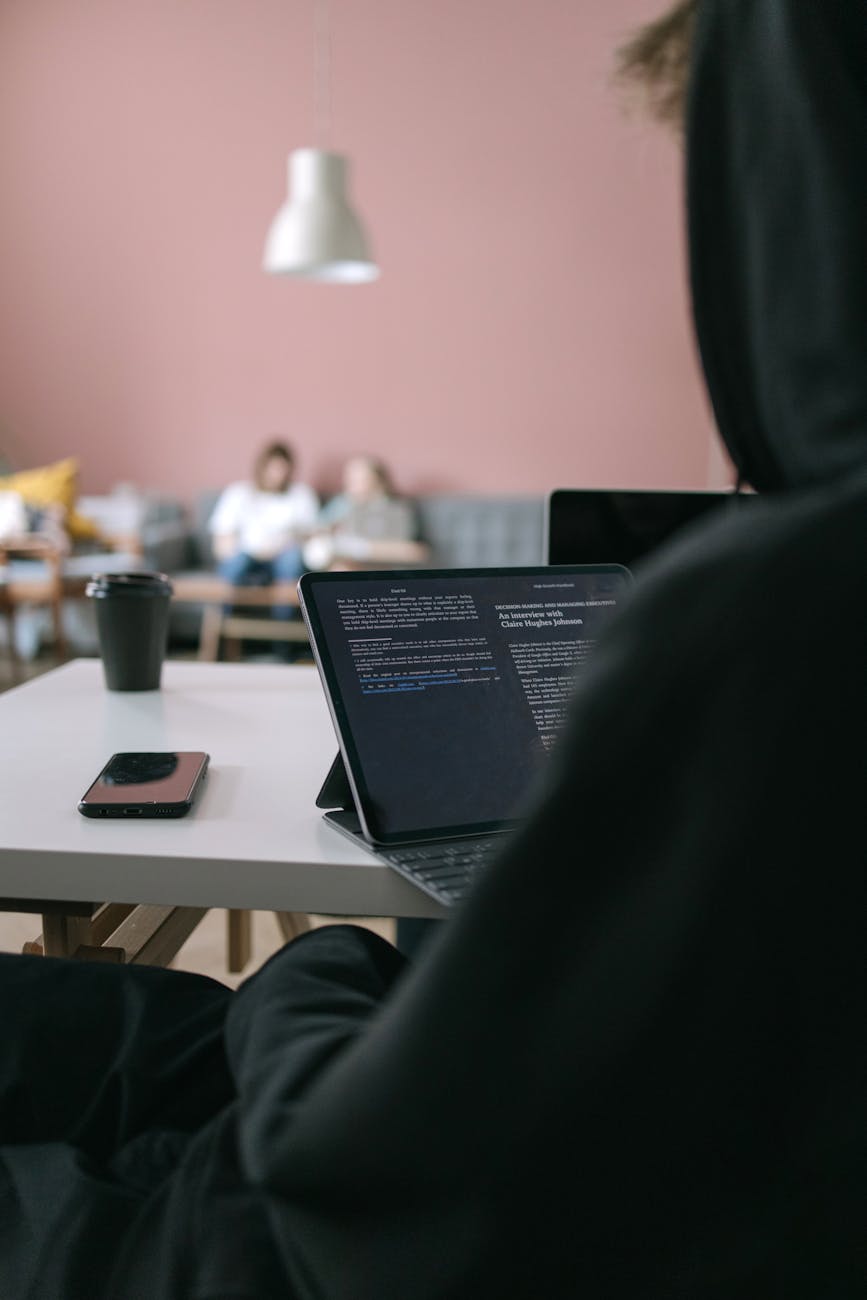 Social Engineering คืออะไรวิธีป้องกันพนักงานถูกหลอก — Social Engineering คืออะไร? ทำไมถึงอันตราย? | Forex คู่มือ iCafeForex